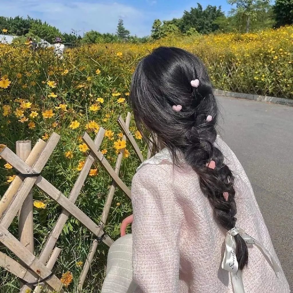 向左爱．向右爱